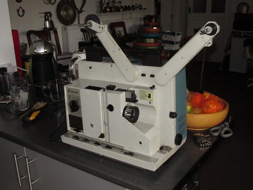 Bauer 16mm sound - sound, projector