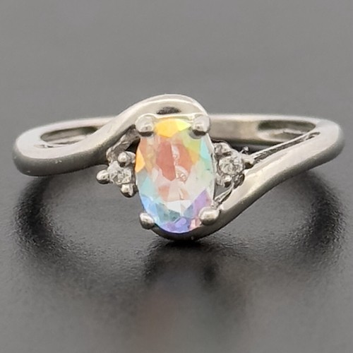 9ct white gold mystic - white,