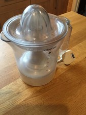 Kenwood - JE280 - Fruit Juicer