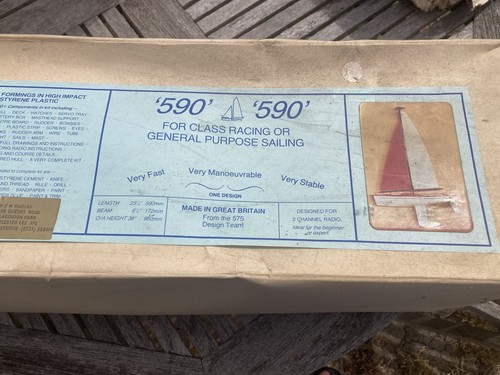 Kit built pond yacht racing - ,