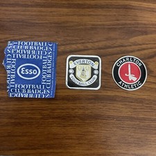 UNUSED ESSO CLUB BADGES 1971
