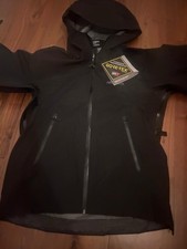 Arc’teryx Beta LT Jacket -