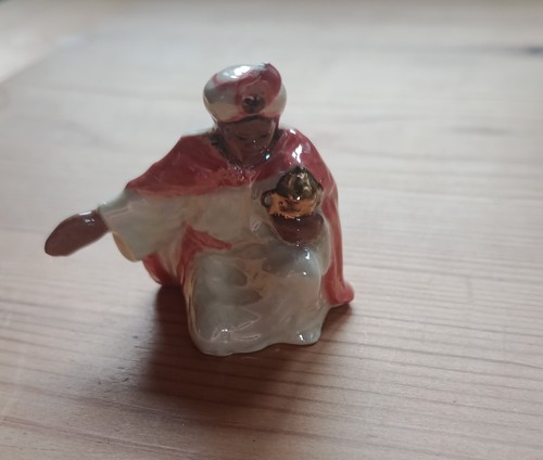 Hagen renaker king wise man - wise,
