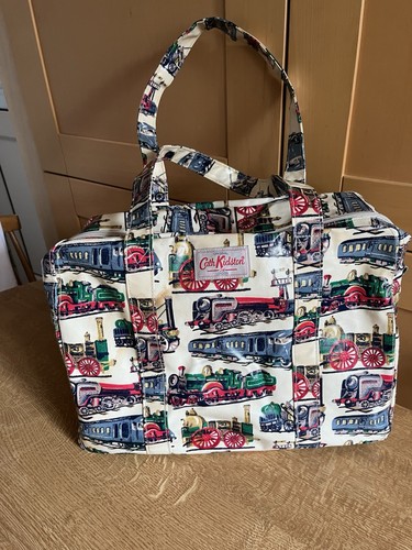 Cath kidston oil cloth zip - kidston,