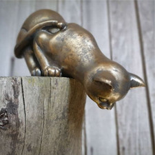 Bronze Gold Peering Cat Garden Patio Vintage Ornament Figure Statue Indoor Decor