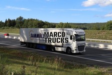 Truck photo DAF XF box