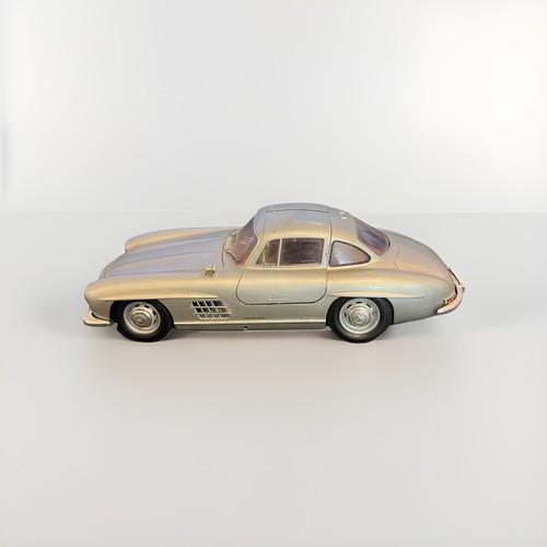 Burago scale model car - 1/24,