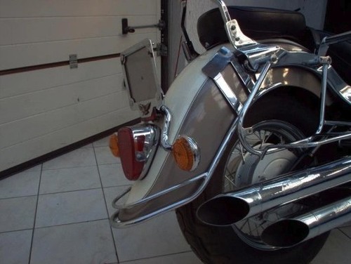 Rear fender trim chrome - fender,