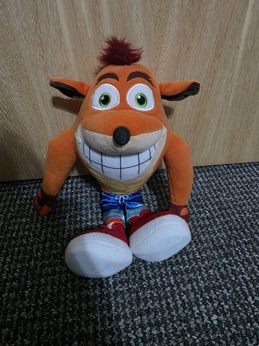 Crash bandicoot plush - crash, 13"