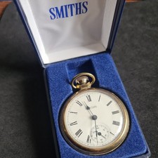 Vintage metal Smiths Pocket