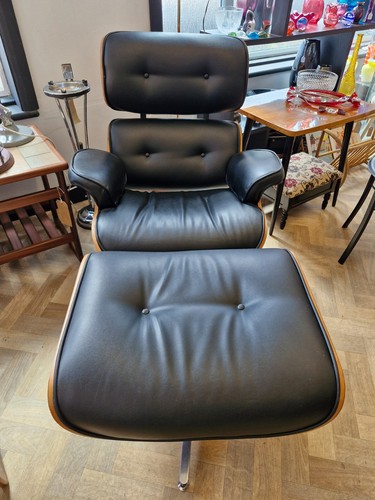 Eames style lounge - style,