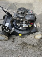 Brings & Stratton 500 Series Rotary Mower With Box Collector