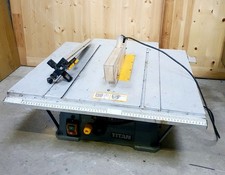 Titan TTB763TAS Table Saw