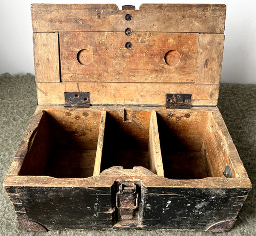 Rare ww2 german wooden box - rare!,