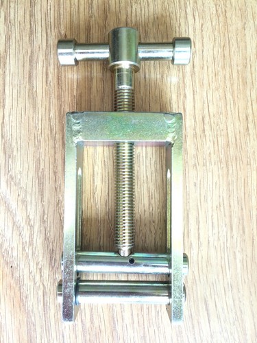 Brand new 42mm squeeze off - brand,