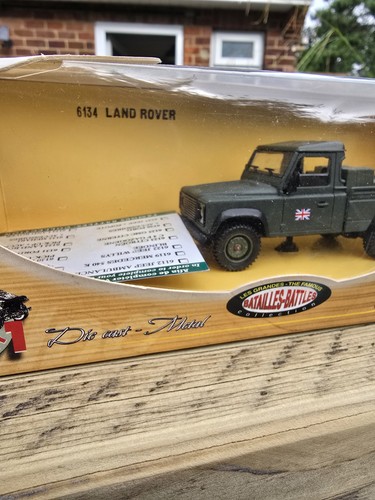 Solido military land rover - military,