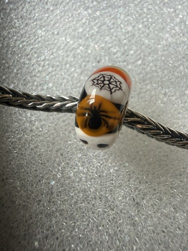 Trollbeads halloween trick - trollbeads, or