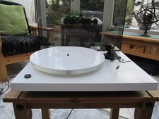 REGA PLANAR 3/PROJECT 8.6CC