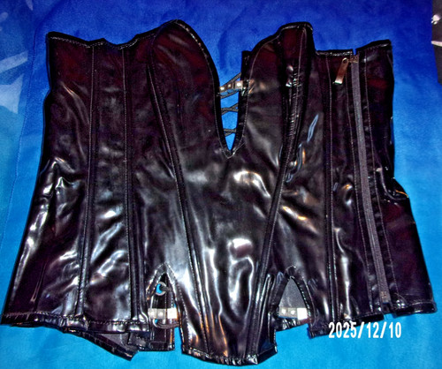 Ann summers sexy black zip - summers,