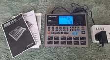 Alesis SR18 Drum Machine in Mint Condition with PSU & Original Manual