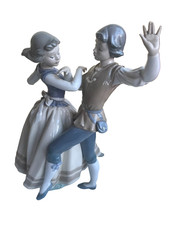 Vintage Lladró "Dancing the