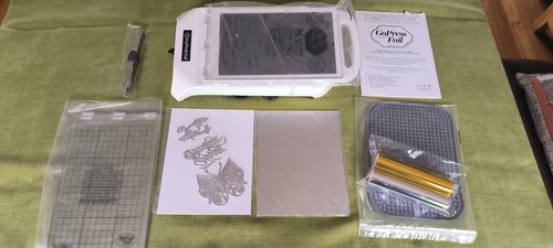 Press and foil - press,