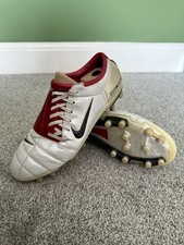 Nike Zoom Air Total 90 III Football Boots 2004 UK Size 11 Red & White