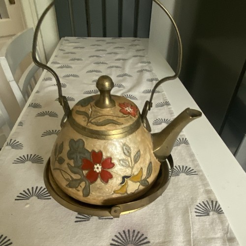 Brass tea kettle with - kettle, floral