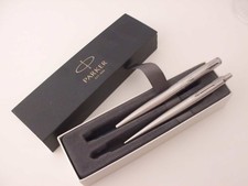 PARKER TWO PEN GIFT SET - VGC