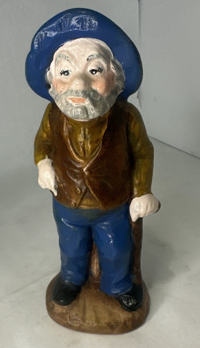 Old man with pipe - old,