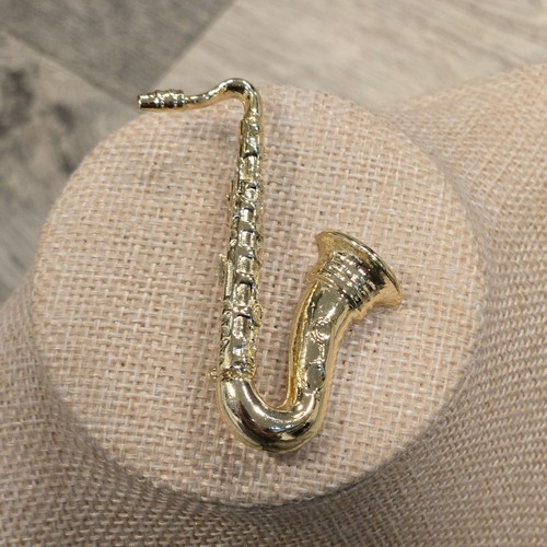 Vintage gold tone saxophone - tone,