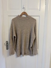 H&M Beige Ribbed Oversized