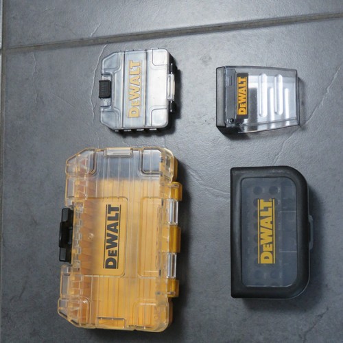 Dewalt standard tough case - dewalt, &