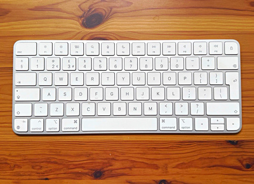 Apple magic keyboard compact - magic,