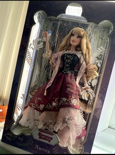 Disney briar rose - rose., limited