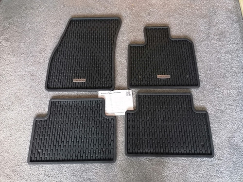 Genuine jaguar pace - e,