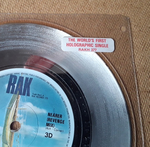 Nearer hologram 1984 - nearer, (1984
