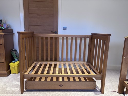 Boori bed with - boori,
