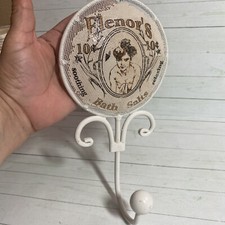 Shabby Chic Bathroom Metal Fixture For Bath Towel