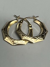 9ct GOLD SMALL CREOLE EARRINGS