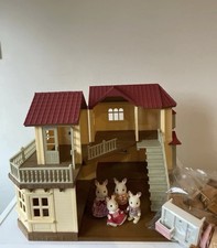 Sylvanian Familys Beechwood Hall Manor House with Rabbit Family and Accessories