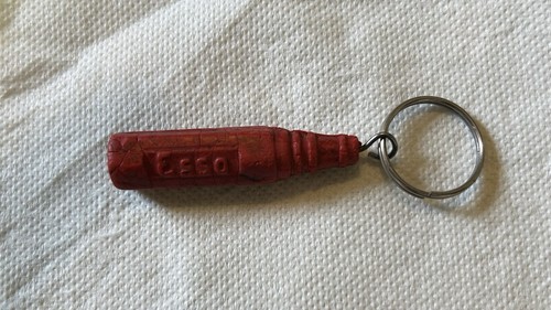 Vintage esso key ring - vintage, red