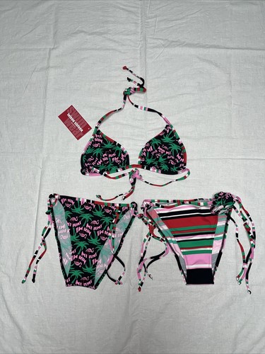 Teleno sixteen women - sixteen, bikini