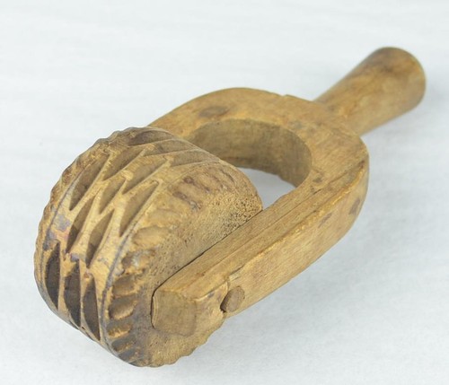 Primitive wooden butter - wooden, mold