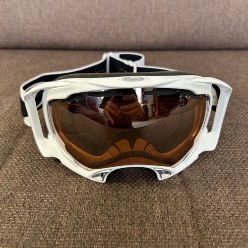 Oakley white ski snowboard - oakley,