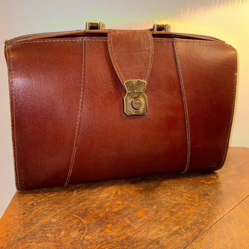 Lovely vintage chestnut brown - lovely,