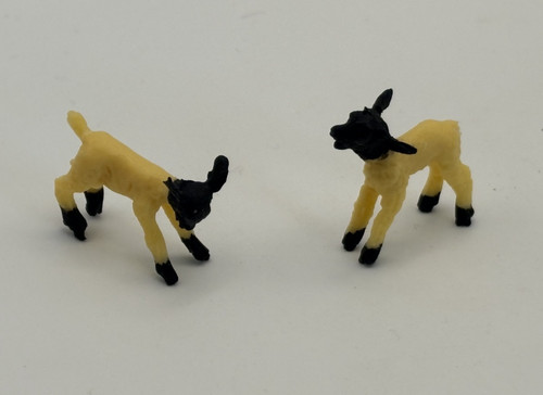 Britains plastic farm toy - britains,