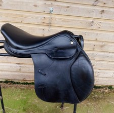 Monarch Adjustable Jump Saddle