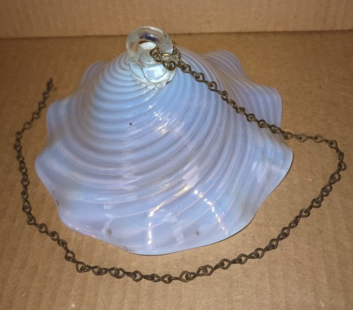 Antique opalescent swirl glass - opalescent,