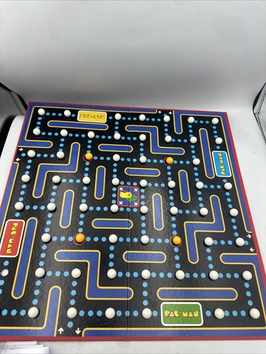 Pac man family board game - family,